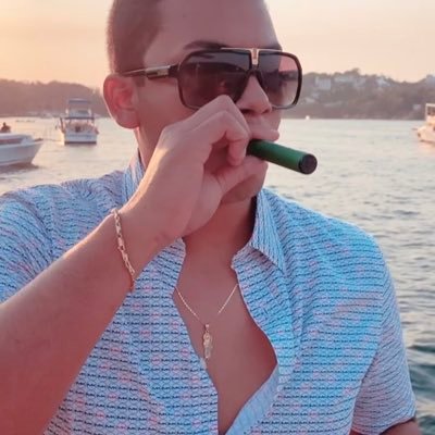 betogonzalez01's profile picture. 🍀. 28. | Instagram: betogonzalez01