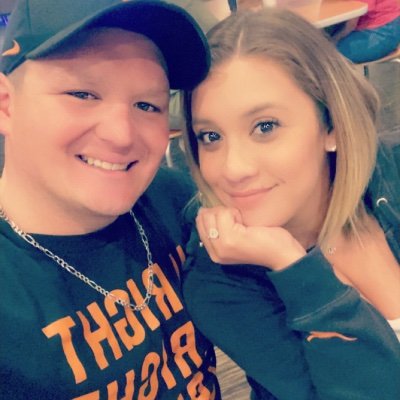 pena_malorie's profile picture. GOD🙏🏻WIFE👩‍❤️‍💋‍👨MOM👩🏻👦🏻👧🏼 TEACHER🍎✨𝐵𝑒 𝓉𝒽𝑒 𝓁𝒾𝑔𝒽𝓉✨