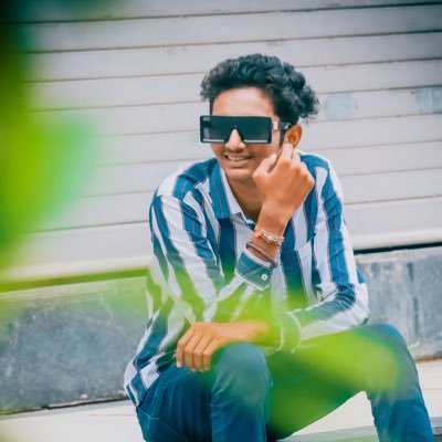 GhoniyaMukund's profile picture. 