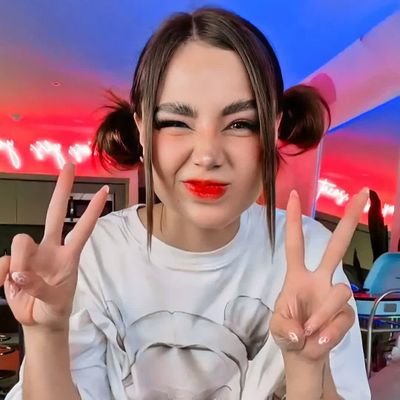 Daniela58821060's profile picture. Privecrew ✨🦇👣🦆🎤🐺🤠🐮✨