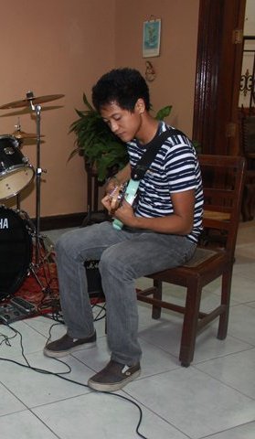 iwishiwasearl's profile picture. 