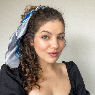 brunamaceddo_'s profile picture. Faço umas festas aí
