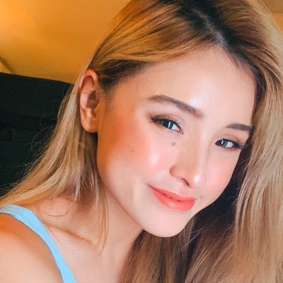 PC building, Tech, PlayStation Playmaker, Host, Actress. 🇵🇭 https://t.co/7Mpglq7clJ  biz:sarah@snaxan.com Kindness is Free