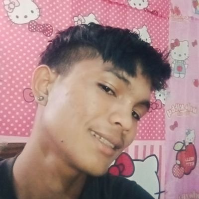 MarkNatingga's profile picture. simple.