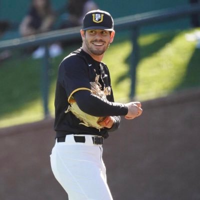 gnechak's profile picture. 