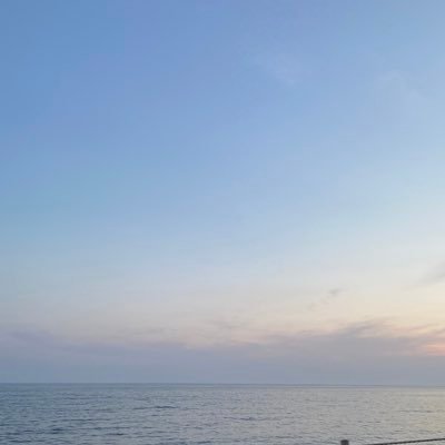 MpSe2l7oZzPtU81's profile picture. 20ee