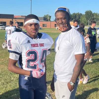 doral_thompson's profile picture. Sports fan