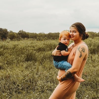full body wellness thru oils and nutrition, gentle parenting, unschooling, truth seeker and freedom keeper https://t.co/46TFQErRd1