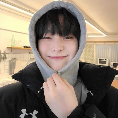 SunSun57762968's profile picture. No importa quién seas, tu género, tu color de piel, tu identidad. Encuentra tu nombre y encuentra tu voz.

- RM
💜💜💜💜💜💜💜💜💜💜💜💜💜💜💜💜💜💜💜💜💜💜💜💜