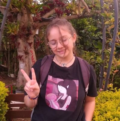 laura_camila_8's profile picture. 🐞