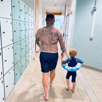 LeePurdy15's profile picture. …