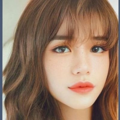 Larasati338's profile picture. 