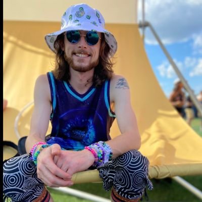 SamGreathouse's profile picture. ~probably at the show talking to a stranger 🔊🧙🏽‍♂️🔊 📍co-owner of @BassBoards📍