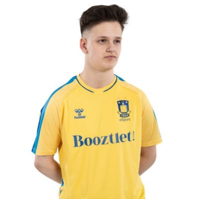 🇩🇰 | FIFA Player @BrondbyEsport | Top 2 Playoffs FIFA 21 | @eSuperligadk Season 6 Champion | FGS 22 Europe Qualifier #1 Champion🏆 | 3x @FIFAe World Cups 🌍