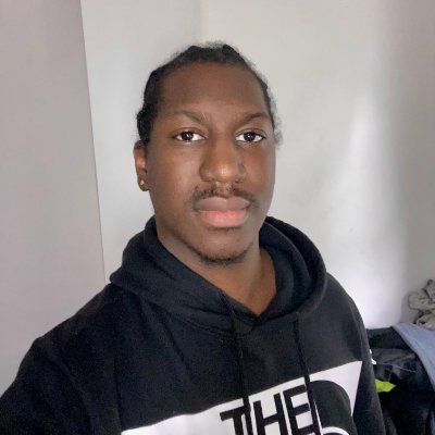 SWEMatic's profile picture. Software Engineer at @Apple