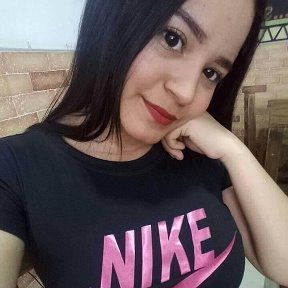 karina285173's profile picture. Gentle money