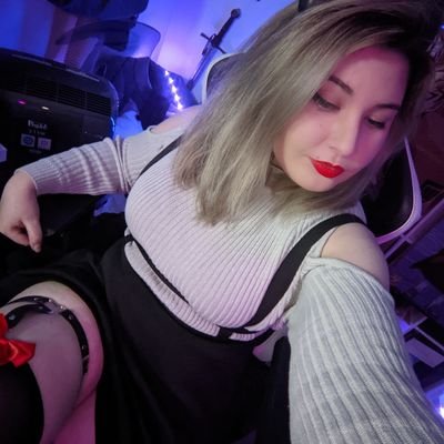 mzsweetdevil13 Profile Picture