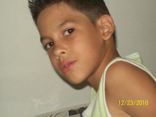 quem poder me segir siga agora e ainda sigo de volta