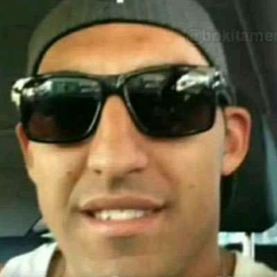 NaziGraphis's profile picture. 