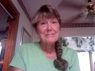 myrnaf1's profile picture. Library Goddess, Wife, Mother of 4 Children and 6 Cats