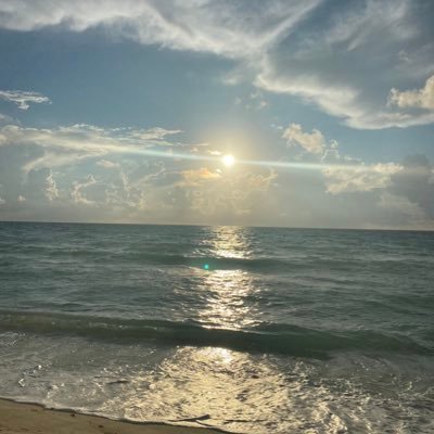 susirodriguezm's profile picture. Doctora AP,orgullosa ExaTec, apasionada de mi Estado,Diputada local LXI y LXIII Legislatura, Consejera Política, Delegada Nac, Secretaria General PVEM Zac. 💚