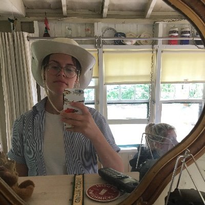 community projects @CJRU1280, public pool enthusiast, a fun cool guy | listen to cul-de-sac on thurs @ 4pm/sun @ 9am 🤠 | she/they