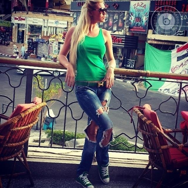 😇! I'm Sаndra ‼️! Ratе my bгеаsts fгоm О to 10, plss!🦈 https://t.co/EIGP0qUPyX