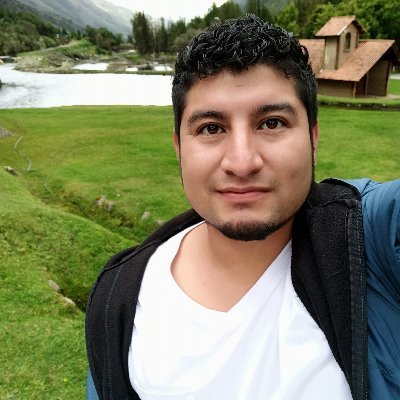 Amante de la Tecnología, y concuerdo con el ideal de compartir el conocimiento.