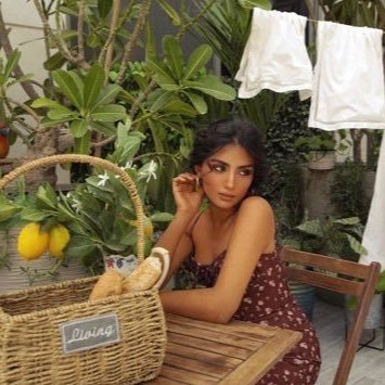 nur2l's profile picture. 