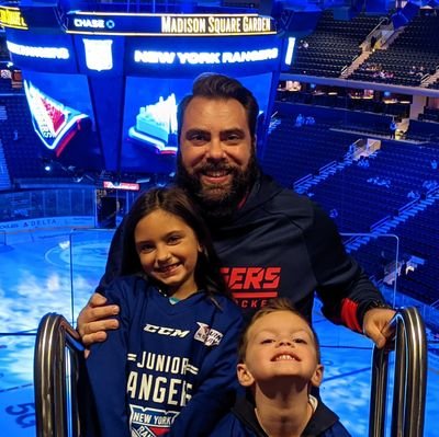 Justin. Father, Husband, Union Electrician 💡

#LGR Lets Go Rangers 🏒🥅🚨 #UnionPride 🇺🇸
FFXIV: 🛡️ Jacen Guerre (Behemoth)💃