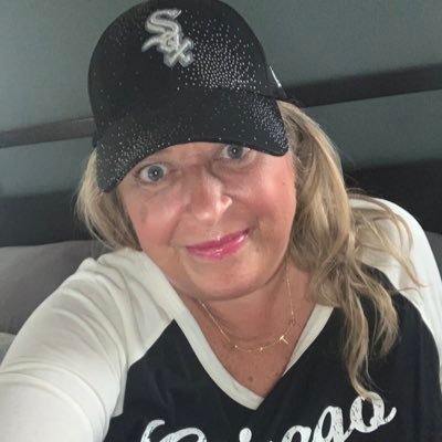 Chicago chick, loves her city, the White Sox. Passionate about chick power, YWCA, kindness, joy, wine, Bears, Cyclones, & lake life