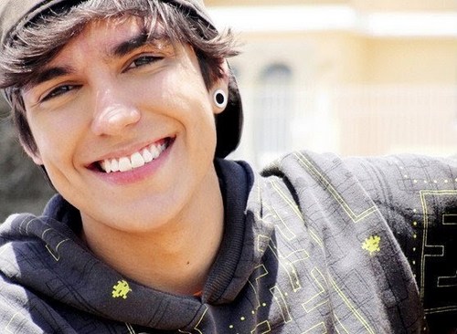 tudo beem com vc ? me seguei em ?