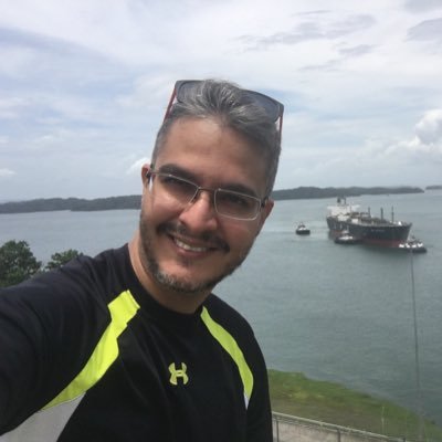 luisecb's profile picture. Ing de sistemas. Astrónomo aficionado, F1, tango