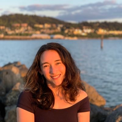 general & pediatric genetic counselor 🧬 excited about exomes and genomes in clinic 👩🏻🔬 competitive sailor ⛵️ she/her
