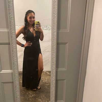 Mom of girls👩👧👧 | 25 |Alaina.M ❤️| Baby Martinez 👼🏻❤️| Miracle.M 💕