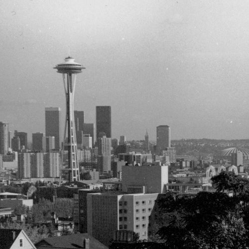 janarob's profile picture. Interests: The vintage or retro, local history, family, photography, genealogy, & faith.  http://t.co/igBKK0jtog