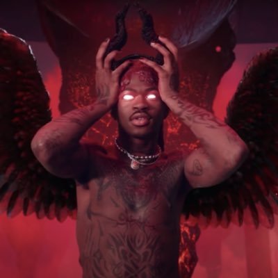 syed_saqiii's profile picture. Typing……..