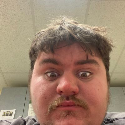 peteyyyy1's profile picture. JM❤️