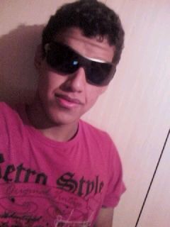 heltonj_hon106's profile picture. 