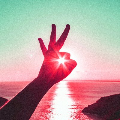 red_small_dot's profile picture. No comment