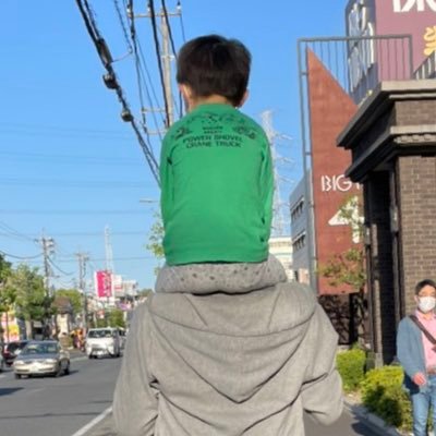 新コロワクチン接種者の約1割から強烈なアルデヒド臭がしています。
シックハウス症候群の原因ともいわれています。
空気測定機やガイガーカウンターなどで、ご自身で調べる事が出来ます。
厚労省認定死者860人オーバー
超過死亡は60万人に達する勢いです。
個人的に思っていた以上に深刻な事態になりそうです😰