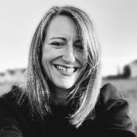 Emma McFarland (@artsemc) 's Twitter Profile