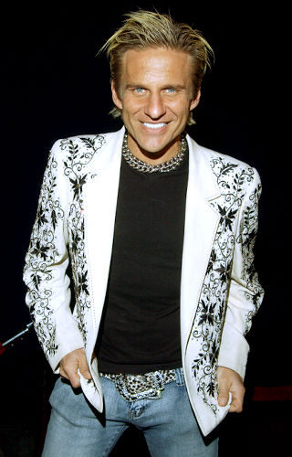 CC_DevilleBT's profile picture. Singer, Drinking, Smoker and in your wet dreams! RP 18+ ONLY!