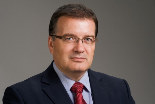 Andrzej Dera Profile