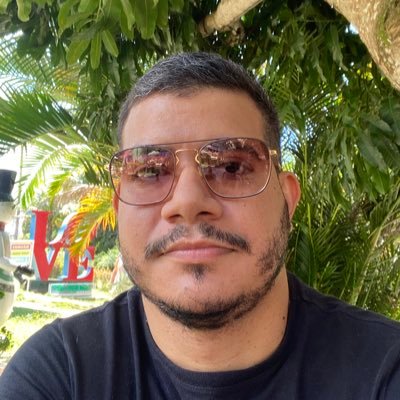 Wiron_Fernandes's profile picture. Jornalista comunista ateísta RPGista cultista do êxtase.