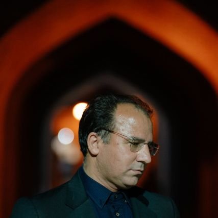 alirezamafi5's profile picture. ‏‏وبه ایران سوگند
ما برای آن که ایران خانه ی خوبان شود
...خون‌ دل‌ها خورده‌ ایم