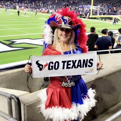 Houston Texans Super Fan. 2020 Houston Texans Battle Red Lady  of the year. Wife to Daniel and ready for what life has to offer.