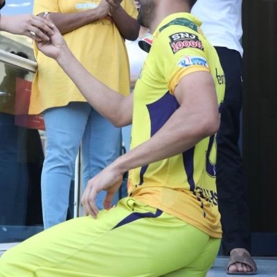 hot4cricketers's profile picture. Love hunks and their glutes. Crickters stan... Special weakness for Muslim men and Pakistanis ;)