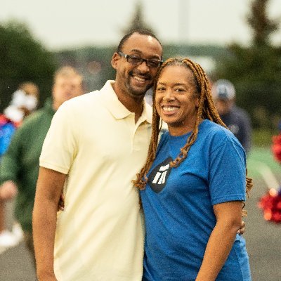 Wife, Mom, Business & History Teacher/ Cali Girl, Coach MKE Speed, Step Team & High Jump Coach (WLHS), FBLA, (WLHS) BCULadyCat 🏐Alum #AlwaysputGodfirst