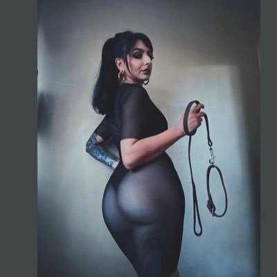 daedricshay's profile picture. Daedric Prince 🏹 The Huntress and The Healer 🪐 She/Her 18+